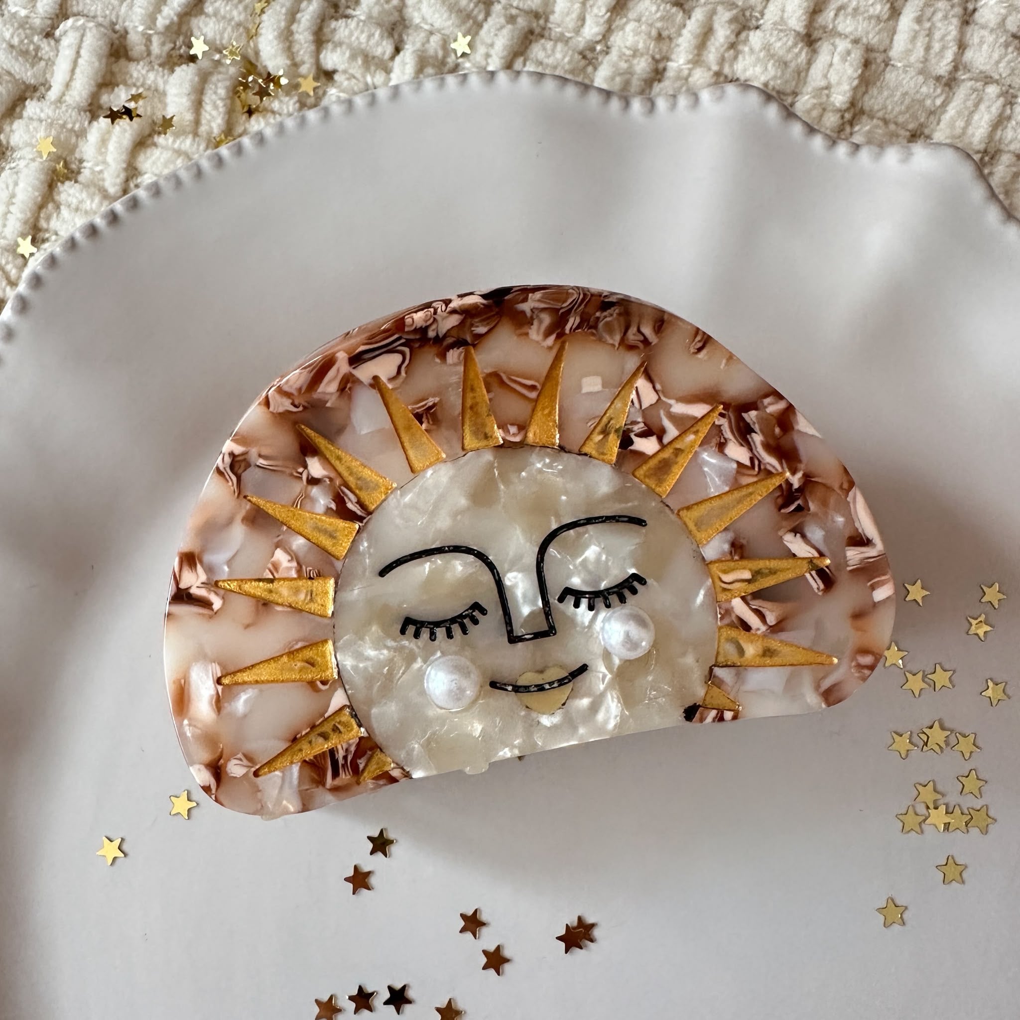Smiling Sun Hair Claw