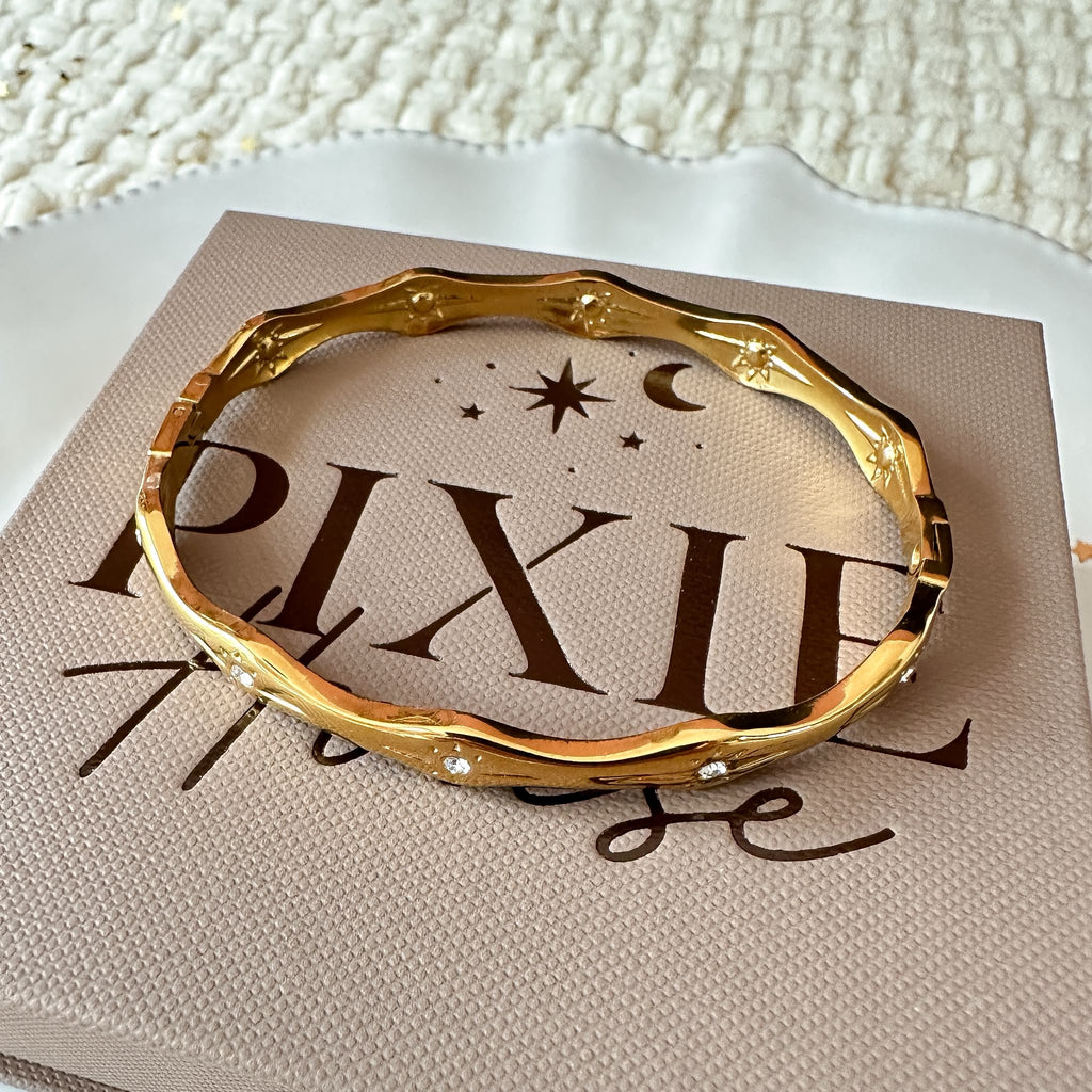 Wavy Bangle