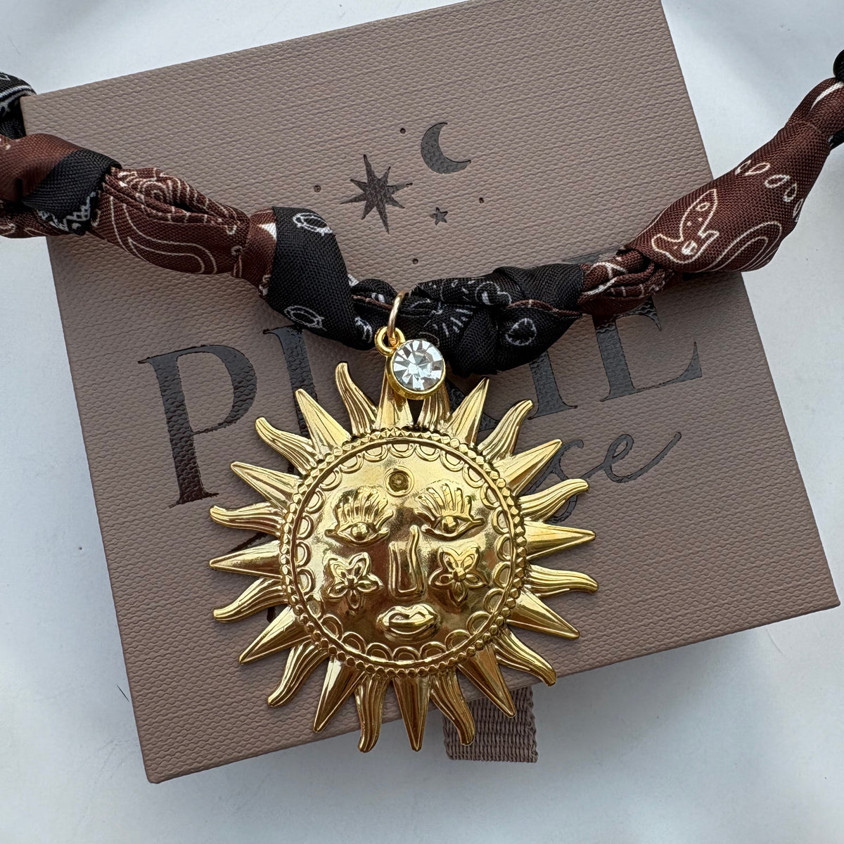 Sunbeam Scarf Choker